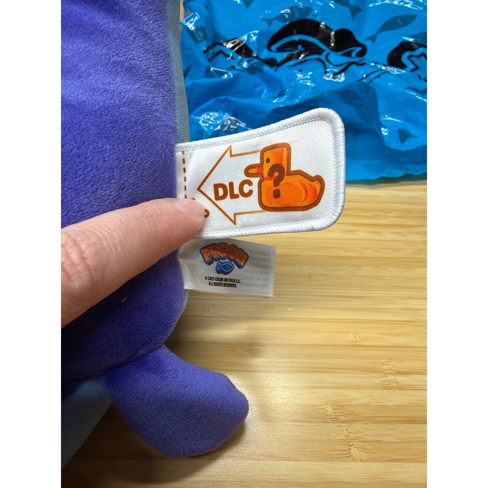 Fisch Shiny Nessie Deluxe Plush w/ Legendary DLC Tag Open Box New - Picture 3 of 5